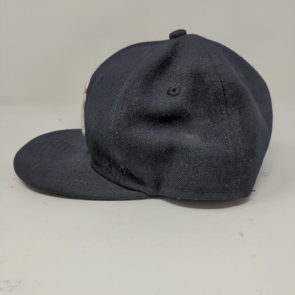 New Era 59Fifty MLB Official On-Field Cap New York Yankees Fitted SZ 6 1/2 Black - Picture 5 of 10